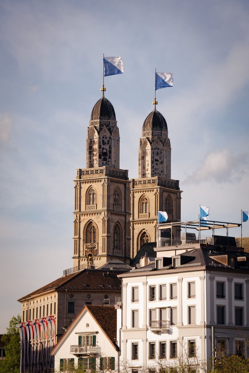 ____flowers__'s tweet photo. Zurich, Switzerland https://t.co/YUmjQVT8qH