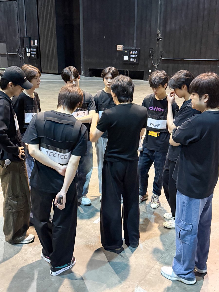 ronna_ronnachai's tweet photo. มีอยู่จริงงงง 😊

DUANG AT IMPACT SOON
#ด้วงจะโกราวน์แล้วนะเธอ
#DuangGoRoundConcert https://t.co/PyNKkQjuxW