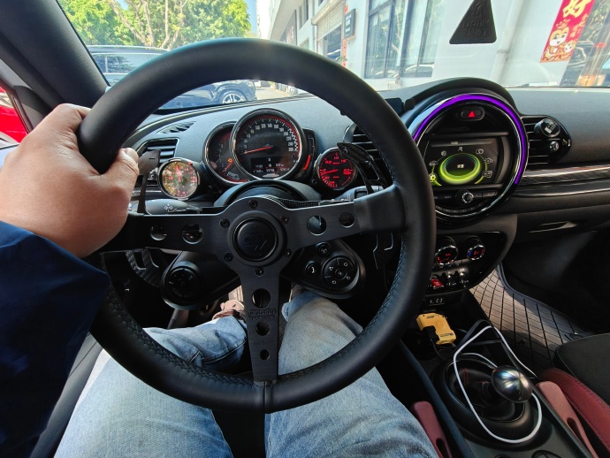Saritaba4's tweet photo. Just discovered a hidden gem playlist—perfect for late-night drives, with warm indie melodies that make every mile feel like a scene from a cozy movie. https://t.co/SpWR8Aps2H