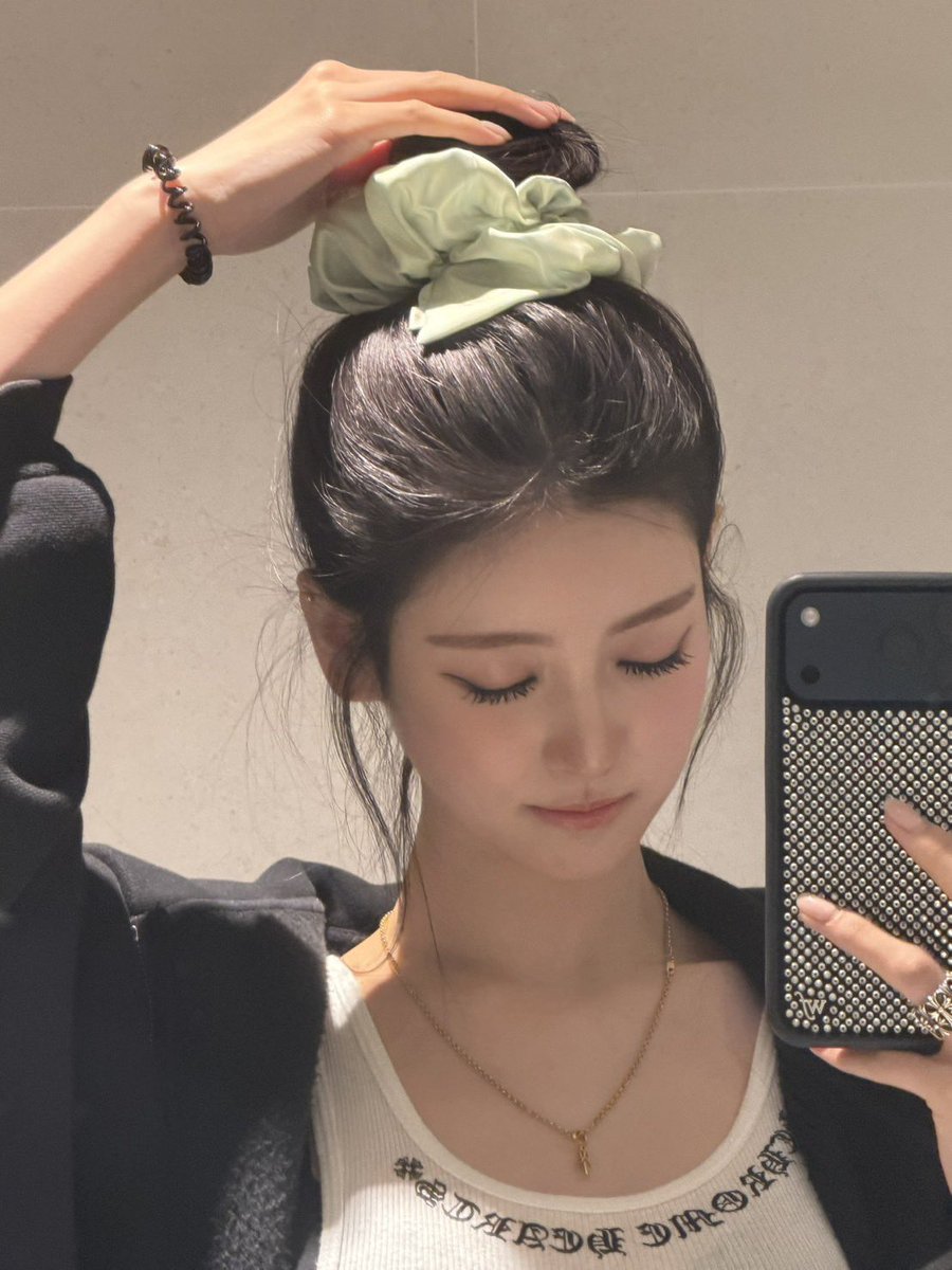 cisneaura's tweet photo. ◎ ｡ ﾟ◌  ✺  ๑  ◎ ｡ ﾟ◌  ✺ https://t.co/ejyYYH6M5R