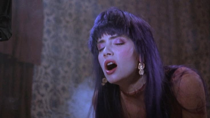 freakyfilms0's tweet photo. Frankenhooker (1990) https://t.co/BS6RI4NsOI