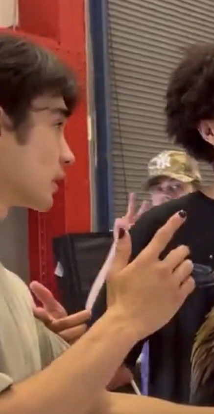 madztrongxx's tweet photo. may it be known to everyone that one of my #stronghat headcanons is:

luis being OBSESSED with max’s hands. he’s always playing with max’s fingers, admiring and loving the way they fit with his.

(max loves the attention. paints his nails and wear rings for this exact reason.) https://t.co/C5lgNndBSR