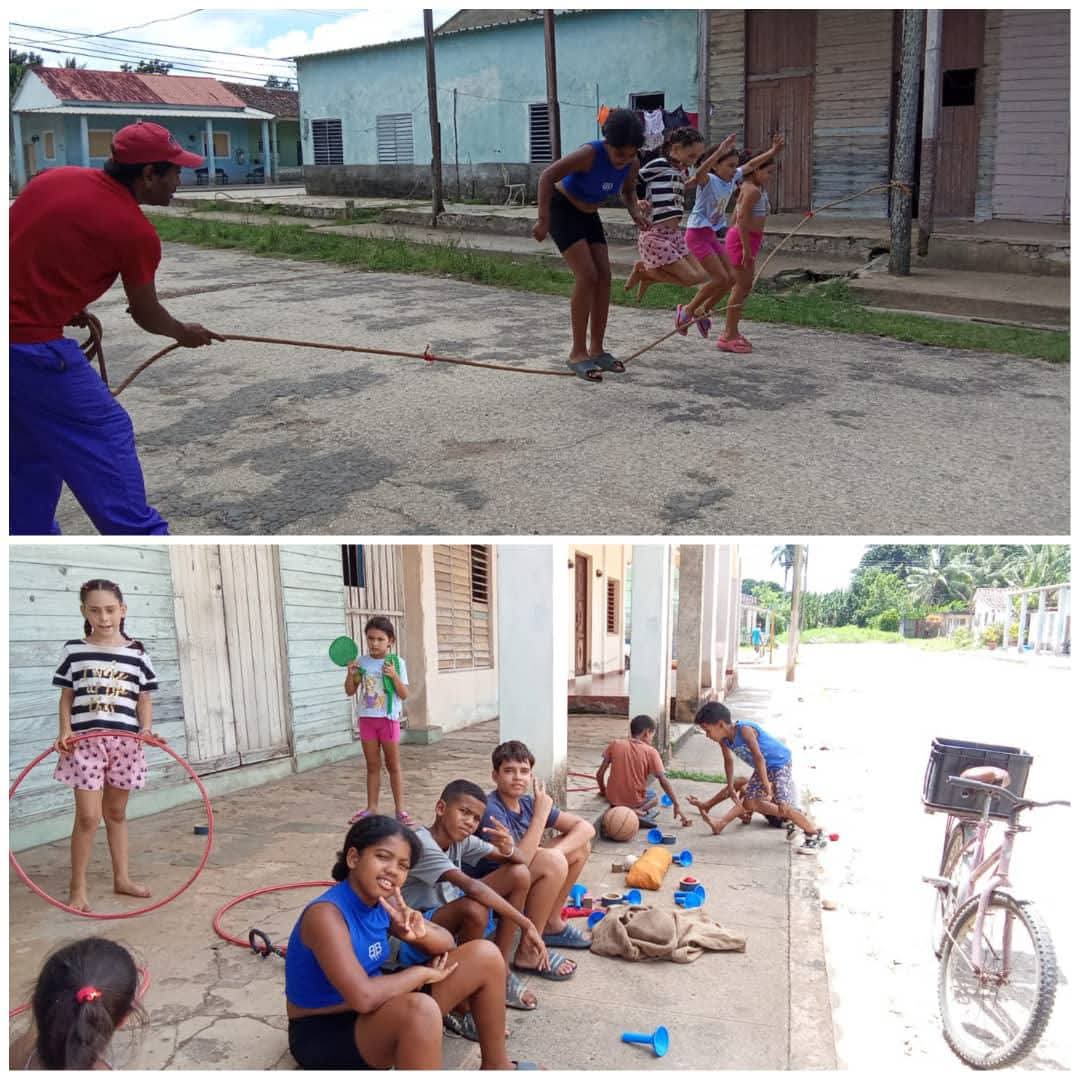 InderRemedios's tweet photo. Plan Calle en la Circunscripción 49 en saludo a la Juventud en el Consejo Popular #Zulueta con el profesor Lester Joaquín Fusté del Combinado Deportivo Camilo Cienfuegos
📸 Luis Yordanis Jiménez alias Wilson 
#InderCuba
#VeranoConMiGente
#VillaClaraConTodos  
#BarrioParticipativo https://t.co/HVoFEW59u2