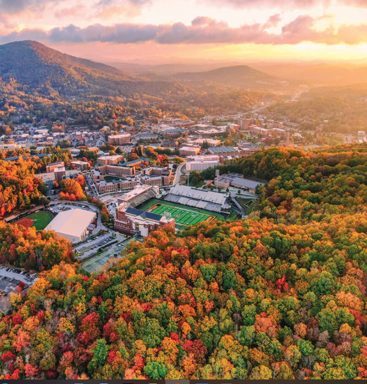 JacobLine4's tweet photo. @FreddyLA7 App State. Boone NC. Go in the fall. https://t.co/920jE1ycjl