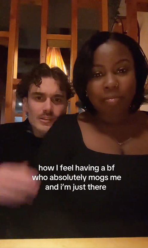 FStillman99867's tweet photo. @x7tua @cheatonhimplz Black women will always be mogged by anything White, it doesn't matter if it's women or men😂😂😂😂😂😂😂 https://t.co/9yu8ML9g9x