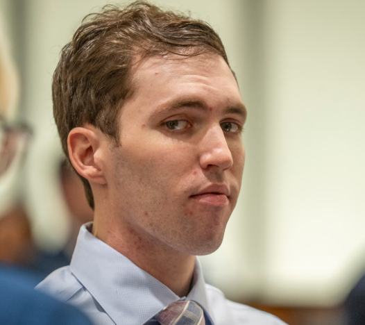 Kentuckygirl1's tweet photo. Would you rather see Tyler Robinson go to trial or take a plea bargain, and end the spectacle? 

The crime deserves the death penalty, no question. https://t.co/mLBAEbNmmL