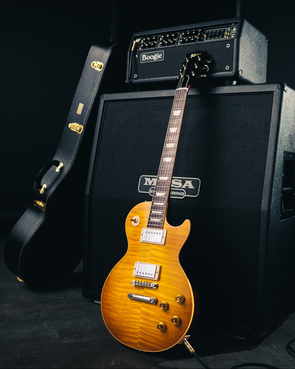 CustomGibson's tweet photo. Vintage vibes, modern playability.

The Gibson Custom Select Les Paul Axcess Standard pairs '59-inspired aesthetics with Axcess features built for today's players.

Which detail is your favorite? 👇

Want all the specs? Get them at the link in bio. 

#GibsonCustom #LesPaul https://t.co/50xnCiIith