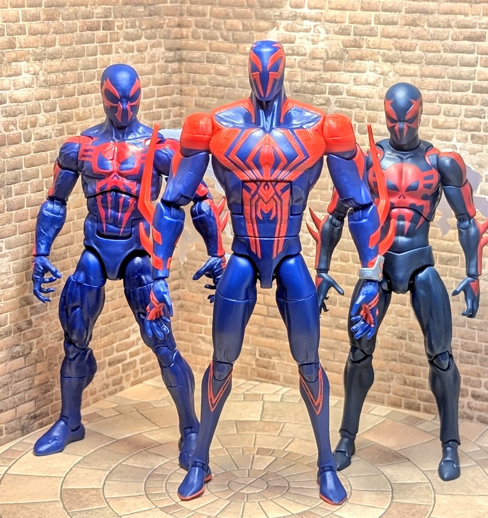 やはりスパイダーマン2099は子供の頃から推し。 昔はトイビズの