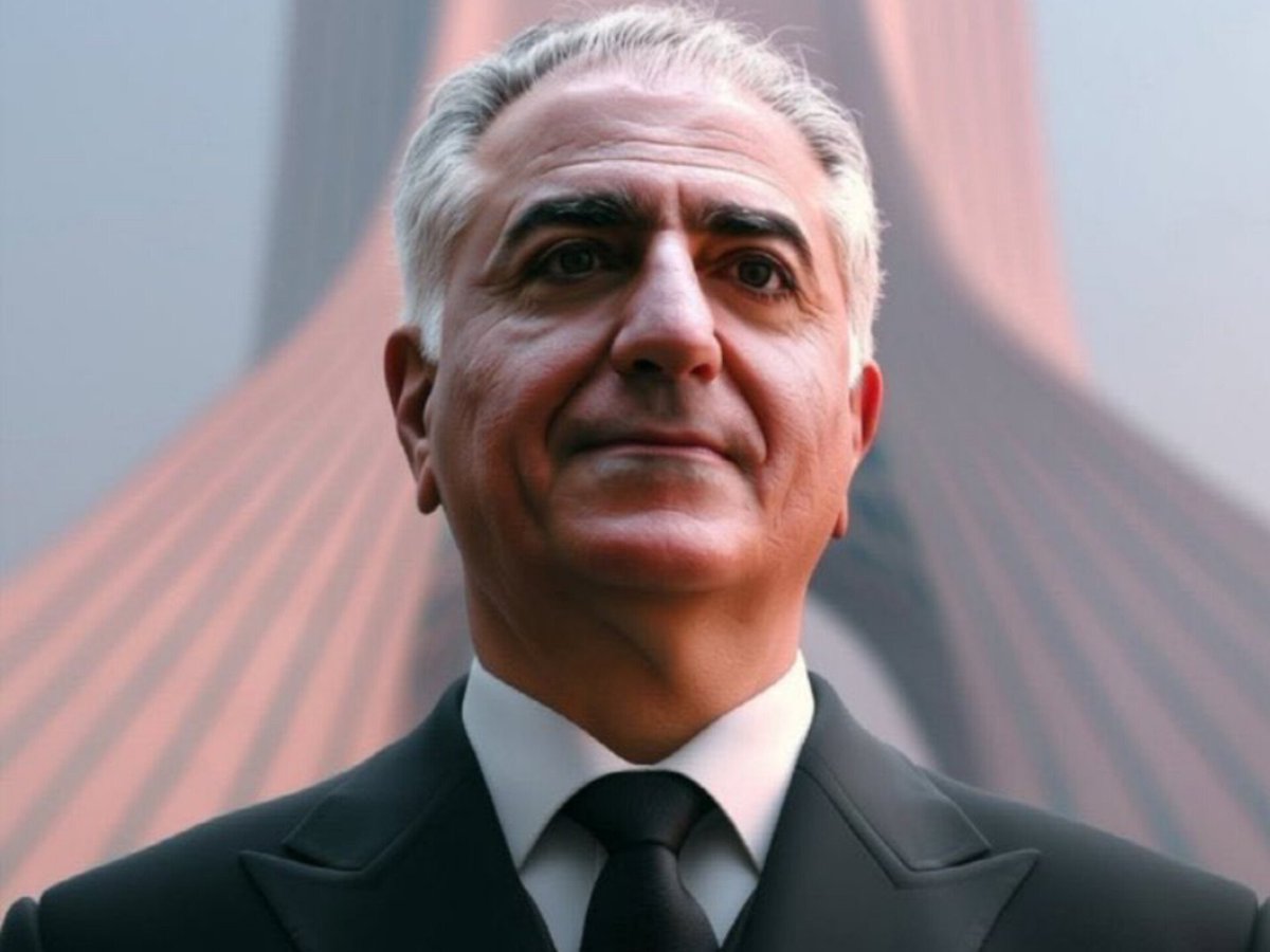 sayad46's tweet photo. #شاهنشاه_رضا_پهلوی:
با هر باور سیاسی که هستید،از افراد فحاش هتاک و تفرقه‌افکن، دوری کنید
فرهنگ زندگی و شادی را جایگزین سوگواری و مرگ کنید.
سرنوشت ایران آزاد و دمکراتيک آینده را بدست  صندوق آرا سپرده و یکصدا و متحد در مقابل دشمنان آزادی بایستیم.
#KingRezaPahlavi‌ForIran https://t.co/zwPklqWZRI