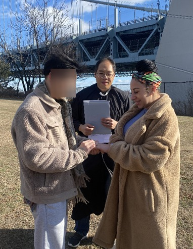 libsoftiktok's tweet photo. 🚨HUGE marriage fraud scheme BUSTED

The DOJ just charged 11 individuals for facilitating over 1000 SHAM marriages between Chinese nationals and U.S. citizens in order to provide access to green cards.

This operation occurred for OVER A DECADE.

Do @IlhanMN  next @TheJusticeDept!