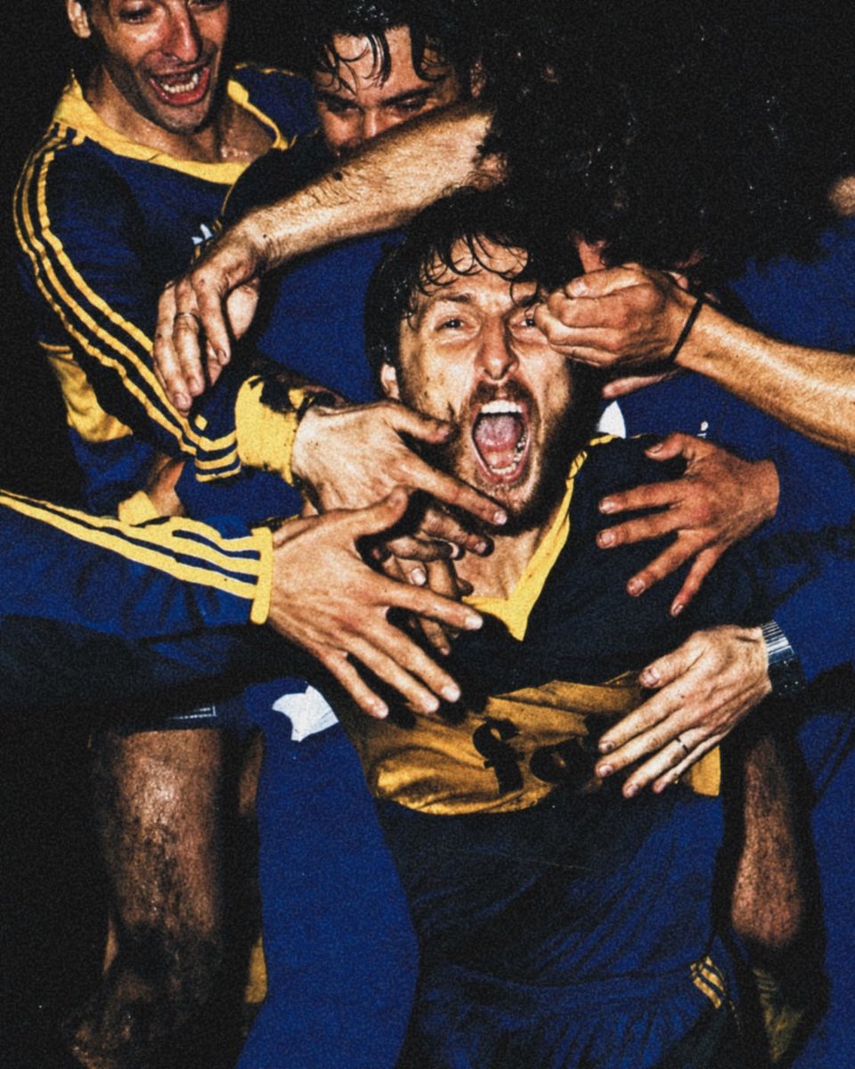 elhistoricoboca's tweet photo. Grítalo, Ruso, si tenés ganas grítalo. [1986] https://t.co/HWlE4bBQXS