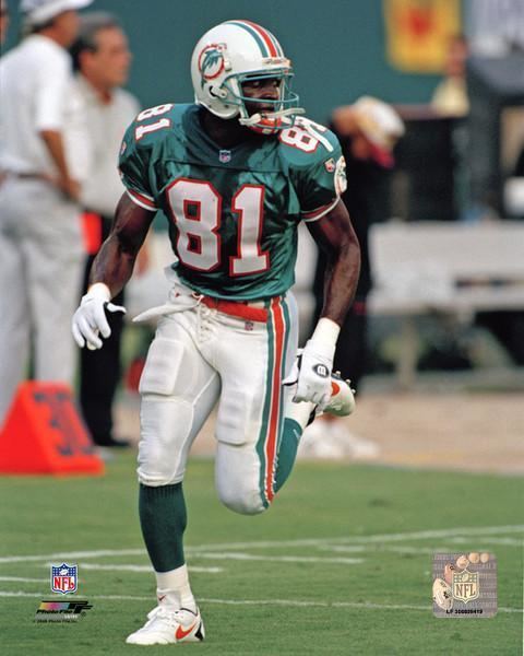 RealUnlucky13's tweet photo. @HelmetAddict C.  The greatest look any sports team has ever had! https://t.co/dM4RcnEBPH