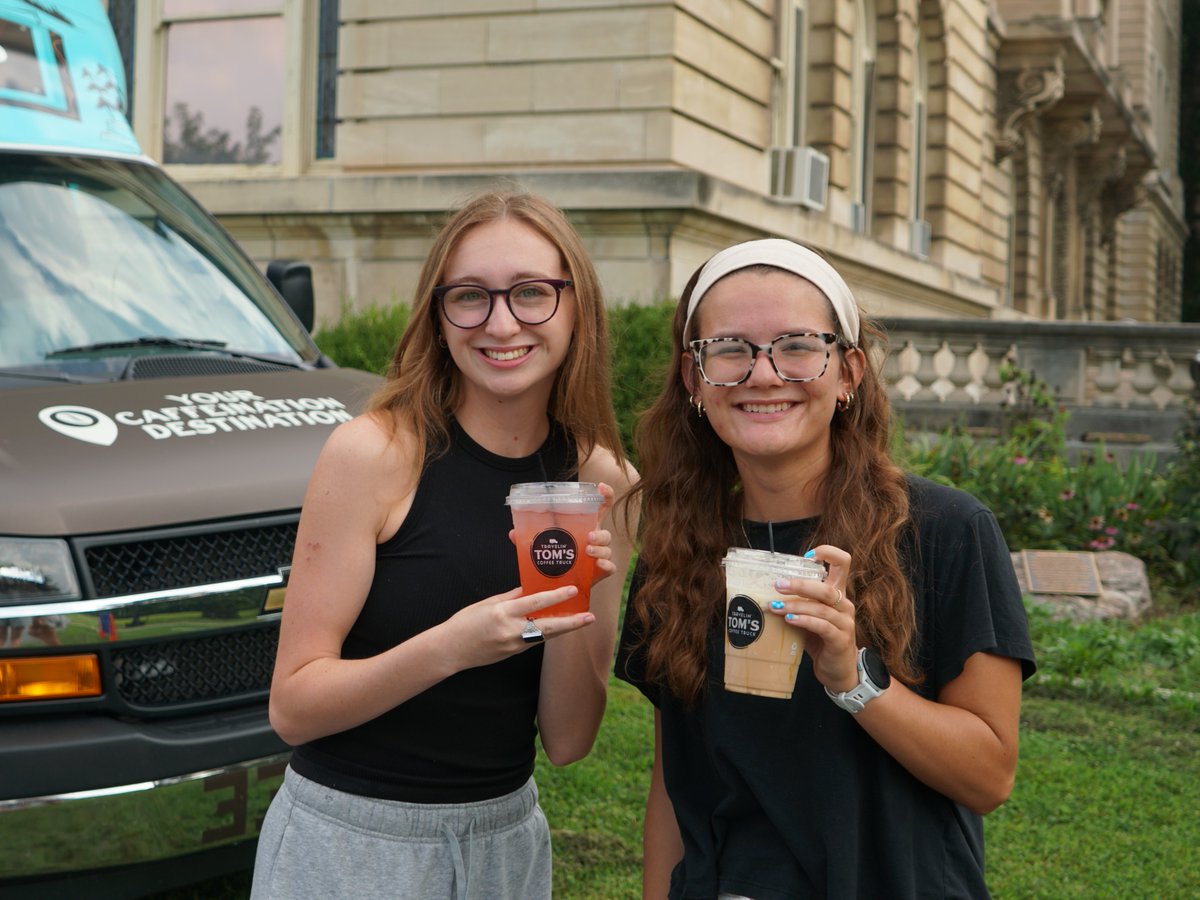 smwc's tweet photo. Yesterday, the Student Counseling and Wellness Center sponsored an event for students that included games like volleyball and Connect 4, and the Travelin' Tom's Coffee Truck! https://t.co/3am0PGiGAQ