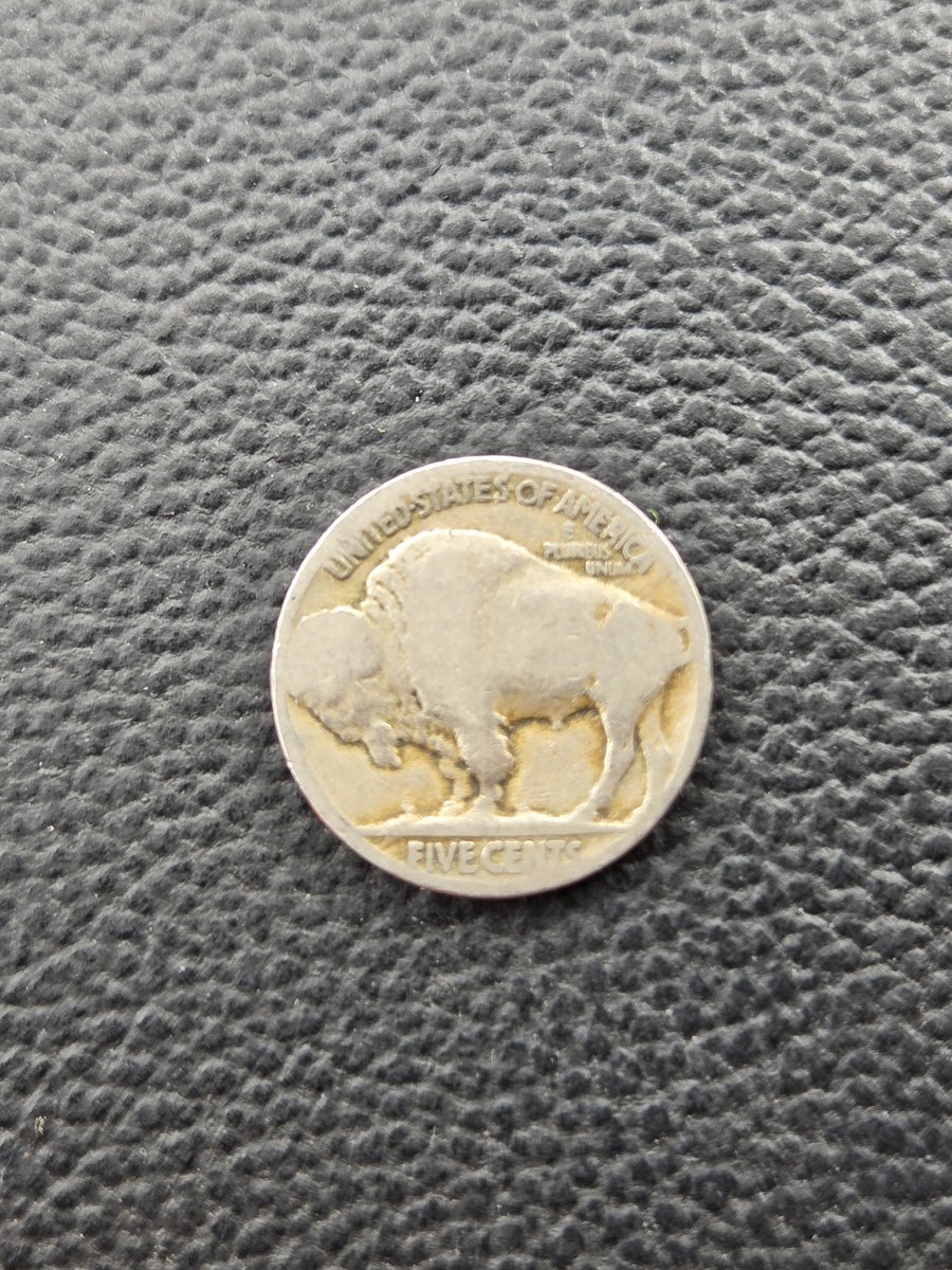 American_Made41's tweet photo. Received this in my change back from the gas station. Although its worthless other than face value, still pretty cool. https://t.co/k4UGLcfab8
