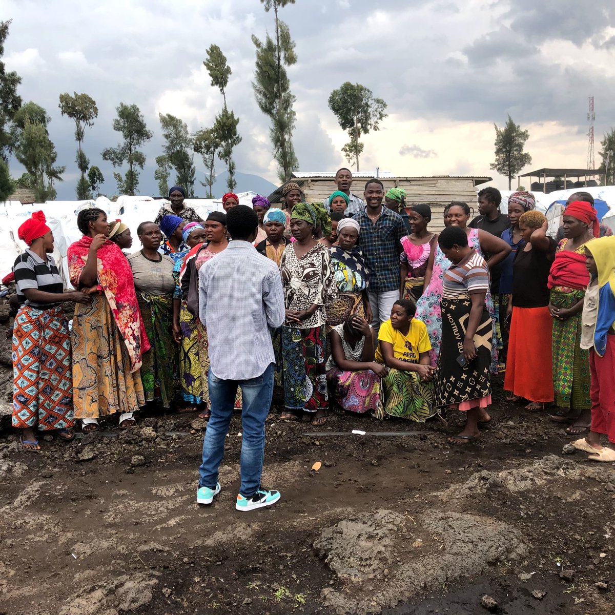 glyn202's tweet photo. At @glyn202 , we believe in a youth that does not simply hope for change, but takes action to create it.

Young people are a force for change today. Together, let’s build healthier, more peaceful and sustainable communities.@UNGeneva  
#InternationalYouthDay #YouthForChange https://t.co/W68hMJlKOF