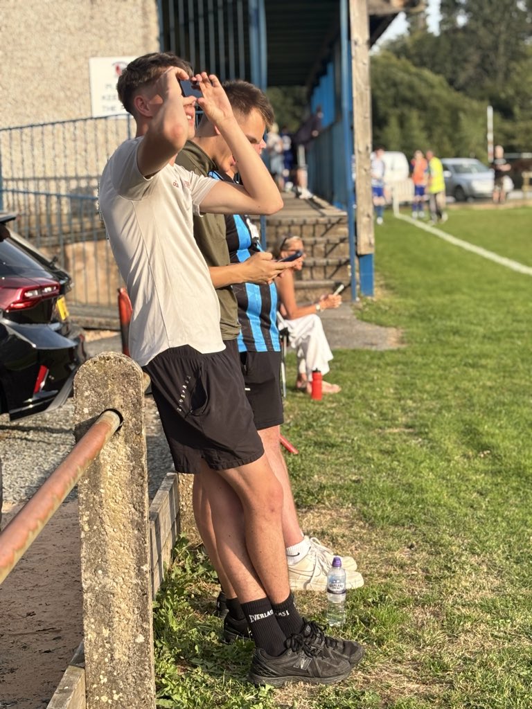 HOMESofFOOTBALL's tweet photo. Eclipse LIVE @AUFC1896 Ambleside https://t.co/NaHCuex2lW