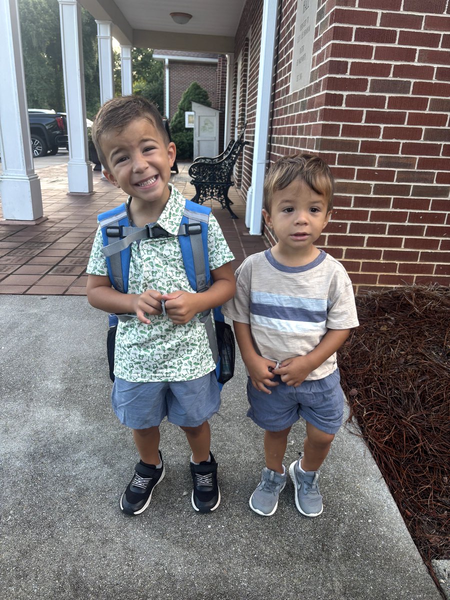 coachstacpickme's tweet photo. Can't believe Meyer'a starting pre-school already! Happy 1st day!! #TooBig #TooFast https://t.co/THGSQmzxjo