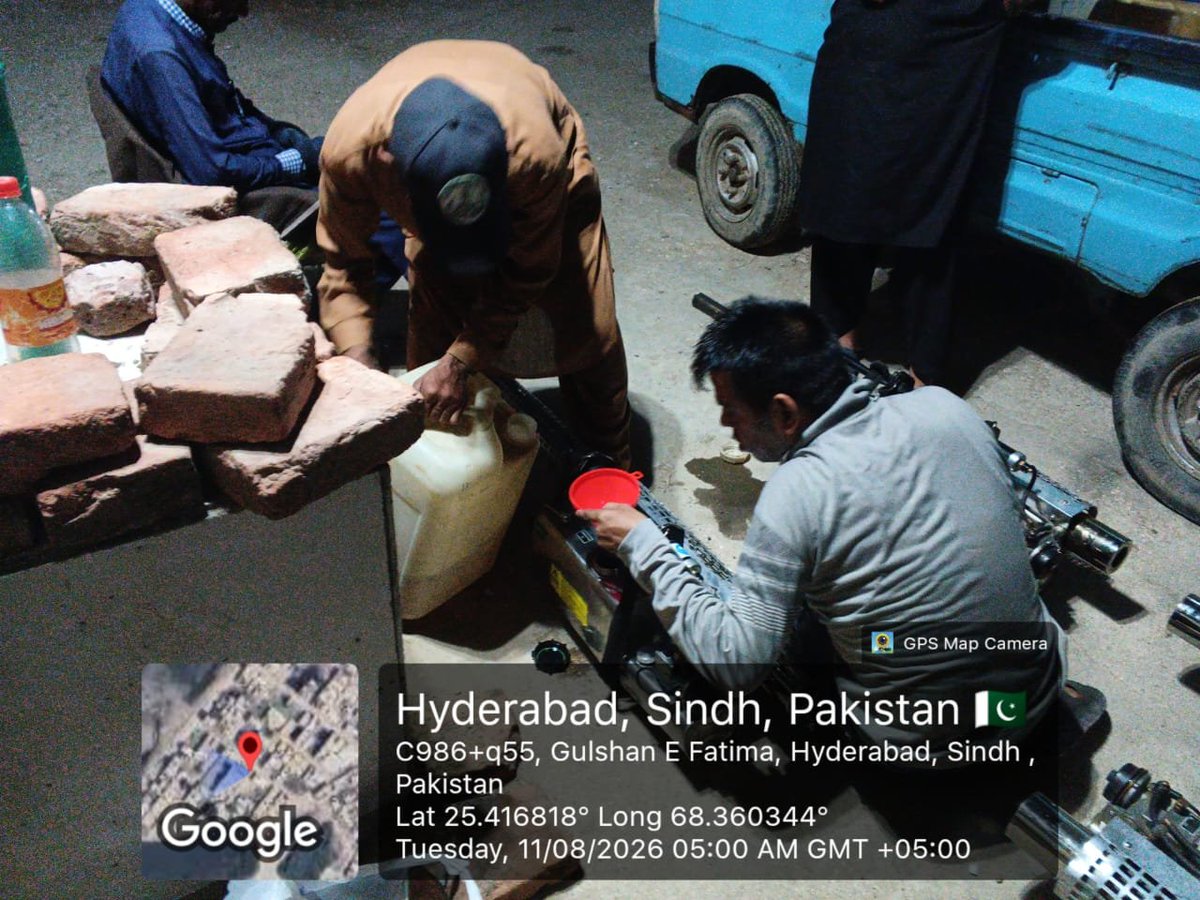 ImranKhanzada_'s tweet photo. قاسم آباد UC-146 کے حُر کیمپ اور گلشنِ فاطمہ میں HMC کی ٹیموں نے مختلف علاقوں میں مچھروں کے خاتمے کے لیے فومیگیشن اسپرے کیا۔ میئر حیدرآباد کاشف علی شورو کی ہدایت پر شہریوں کے تحفظ کے لیے انسدادِ مچھر مہم جاری ہے۔

#MayorBadalRahaHaiHyd https://t.co/HbwSxZXvP4