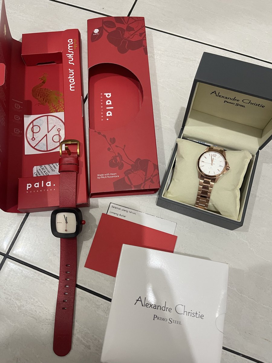 callmeyourfrend's tweet photo. best gift ever, thank you 🙏🏻🥰 https://t.co/hWJ950tAz8