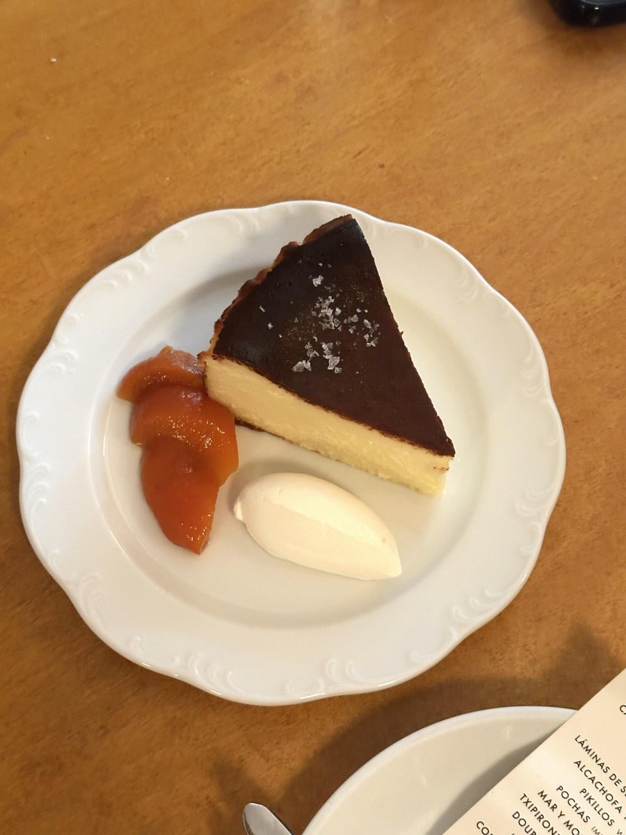 sjhdu0's tweet photo. Burnt Basque cheesecake with a pinch of sea salt and poached apricots. Absolutely perfect, not overly sweet https://t.co/hwy3yWSFQ7