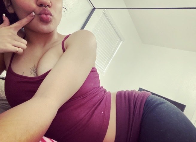 swaglilma's tweet photo. ima start being mysterious on here.. hi￼☺️ https://t.co/PUwGmGtS8x