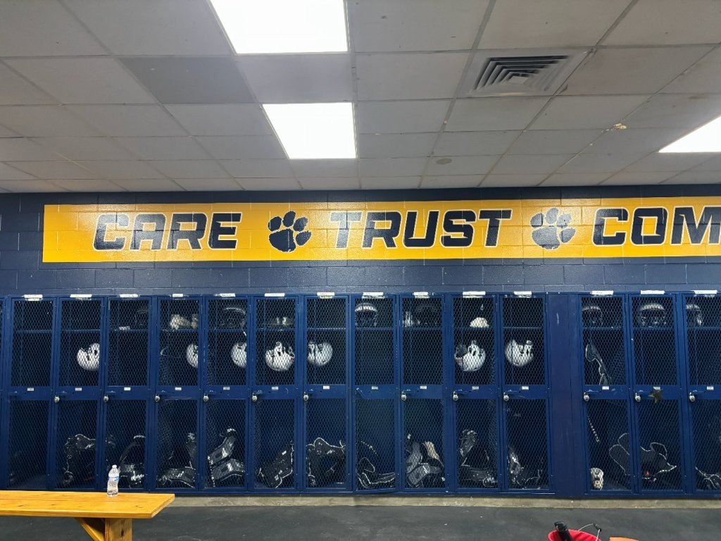 GC_Image's tweet photo. New walls and door branding for @sTpTigerFB  Welcome to the GCI Family!!
#gcifamily #schoolbranding https://t.co/SvbxdtHyK4