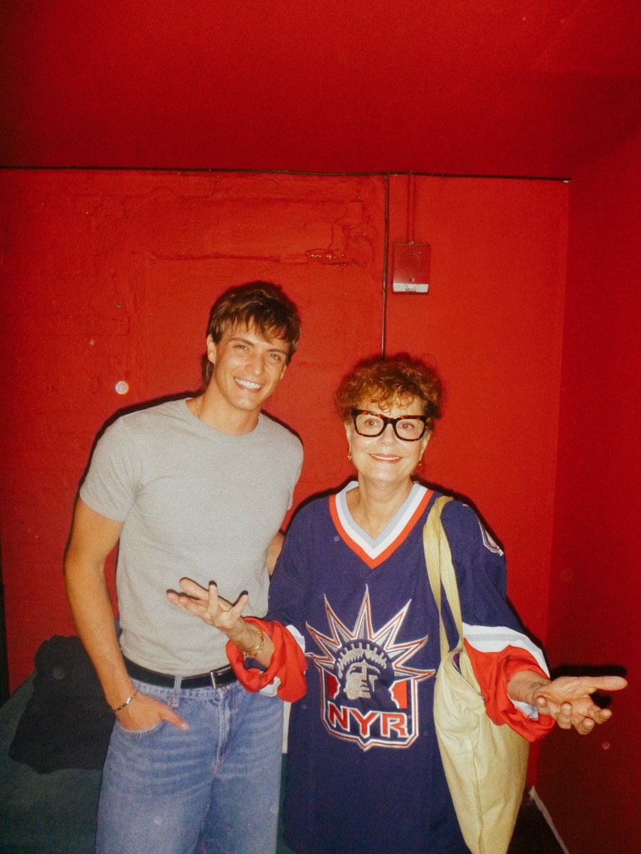 HRCastUpdates's tweet photo. Photo dump from Kaden Connors’ time in New York!

“Me and Susie Q against the world @susansarandon” 

📱kadenconnors on instagram
🔗 https://t.co/AYsnbGMGIF https://t.co/SXSB7jQrBW