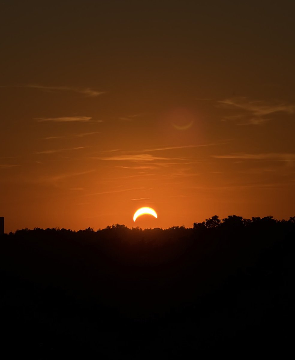 aglaeattera's tweet photo. The eclipse 2026 Poland 🌒💫 https://t.co/lWjmAkUWqg