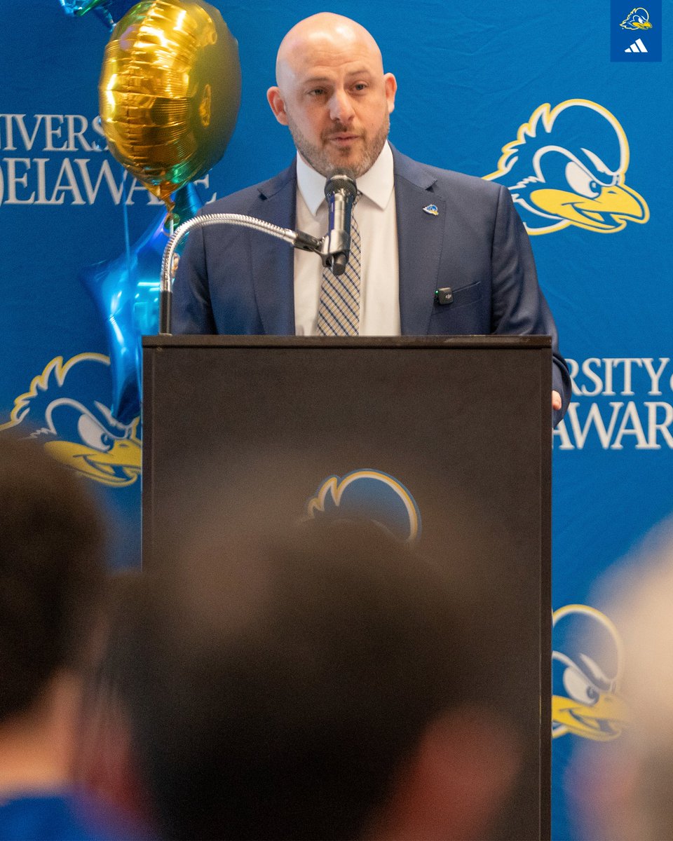 UDBlueHens's tweet photo. Behind the Feathers is here! Check out this new monthly communication from @jskolnick6 &amp; the Fightin' Blue Hens ✍️

📰: https://t.co/oz6HVLpM1m https://t.co/HAfelVkGqg