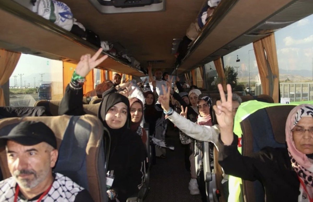 tayyartercan's tweet photo. Filistin'e nefes olmak için yola çıkan  #FilistinKonvoyunaYolAç

 #OpenTheRoadForPalestineConvoy 
#افتحوا_الطريق_لقافلة_فلسطين https://t.co/bmXLcWVbnM