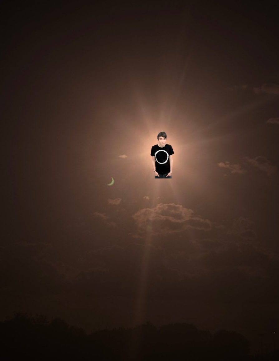 snoopyphils's tweet photo. guys the eclipse was so cool look https://t.co/o2DomaZBHc