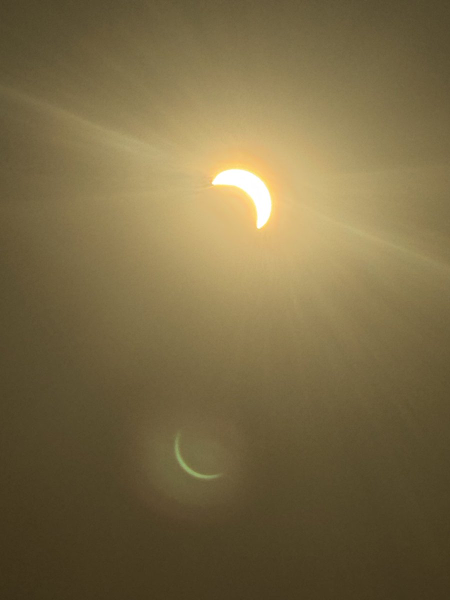 369LIFE369's tweet photo. #Eclipse #Moonlight #fypシ゚ #fypi https://t.co/6RMb3NtmbY