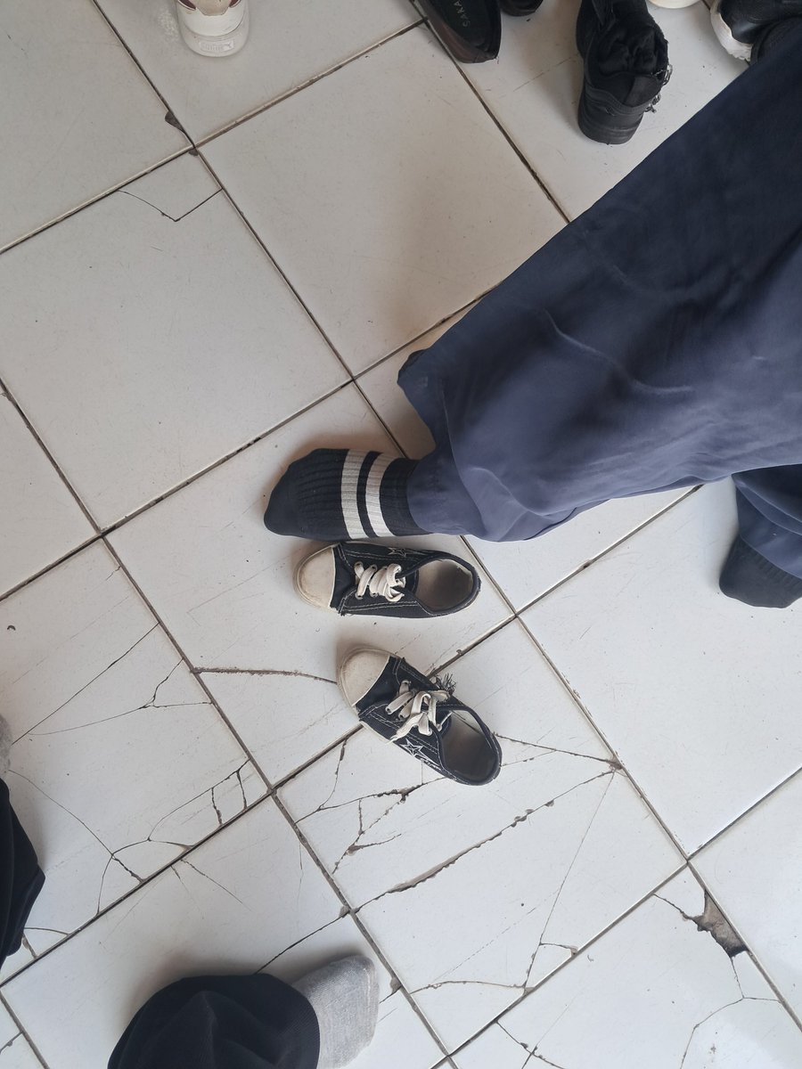 s4beel's tweet photo. ngajar anak SD ga kalah seru, - nguras tenaga krn bocil pecicilan 😭 https://t.co/gk5oi06jOS
