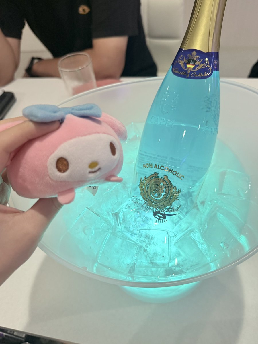 3er0kill's tweet photo. おきゅおわ！
ポンフィリコありがとう😻
きょーも楽しかったーー(՞ .  ̫ .՞)"♡
ふゆちゃんがじゃんけん強くてよかった！笑笑
ぉやすみ世界🌏🌙 https://t.co/vbjygQKjwD