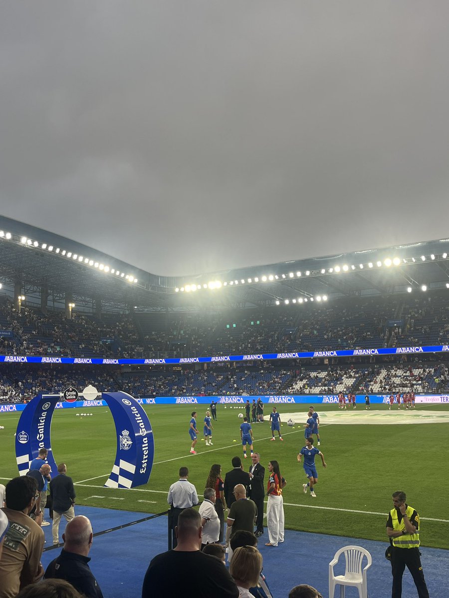 MichalJamr's tweet photo. @INNfootball_ melduje z A Corunii, że Bright Ede w pierwszym składzie na @realmadrid 👋 https://t.co/3OM5pLEqr4