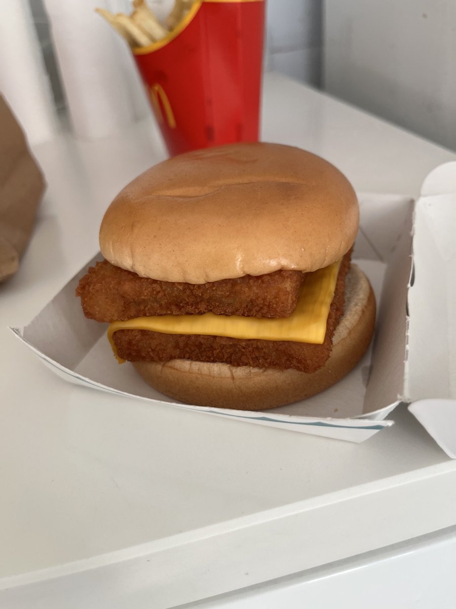 AbedBhatti's tweet photo. @McDonaldsUK we ordered NO CHEESE  but when we got home kids could not eat due to severe allergic reaction to cheese 😡 not happy with @McDonalds https://t.co/nYNIzRQNsi