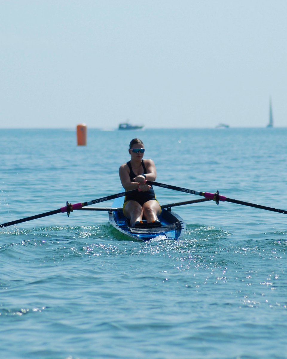 BritishRowing's tweet photo. Lymington Amateur Rowing Club dominate at the English Junior Beach Sprint Championships 💥

Catch up on all the action 👇
https://t.co/Eolniv9iLv https://t.co/MfAiCbI5aA
