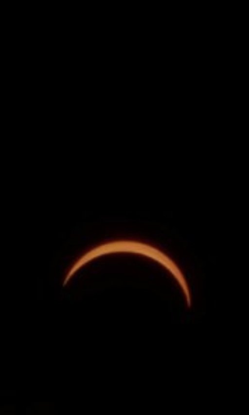 Fieldo40's tweet photo. @Hudsonweather My daughter took this in Sheffield https://t.co/HADCj2hHu6