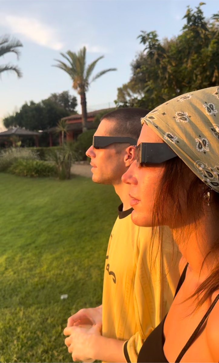 FilmUpdates's tweet photo. Adèle Exarchopoulos and François Civil recreate the solar eclipse scene from ‘BEATING HEARTS’ (‘L’AMOUR OUF’)

📸 Hugo Selignac https://t.co/AB1u2gFJO4