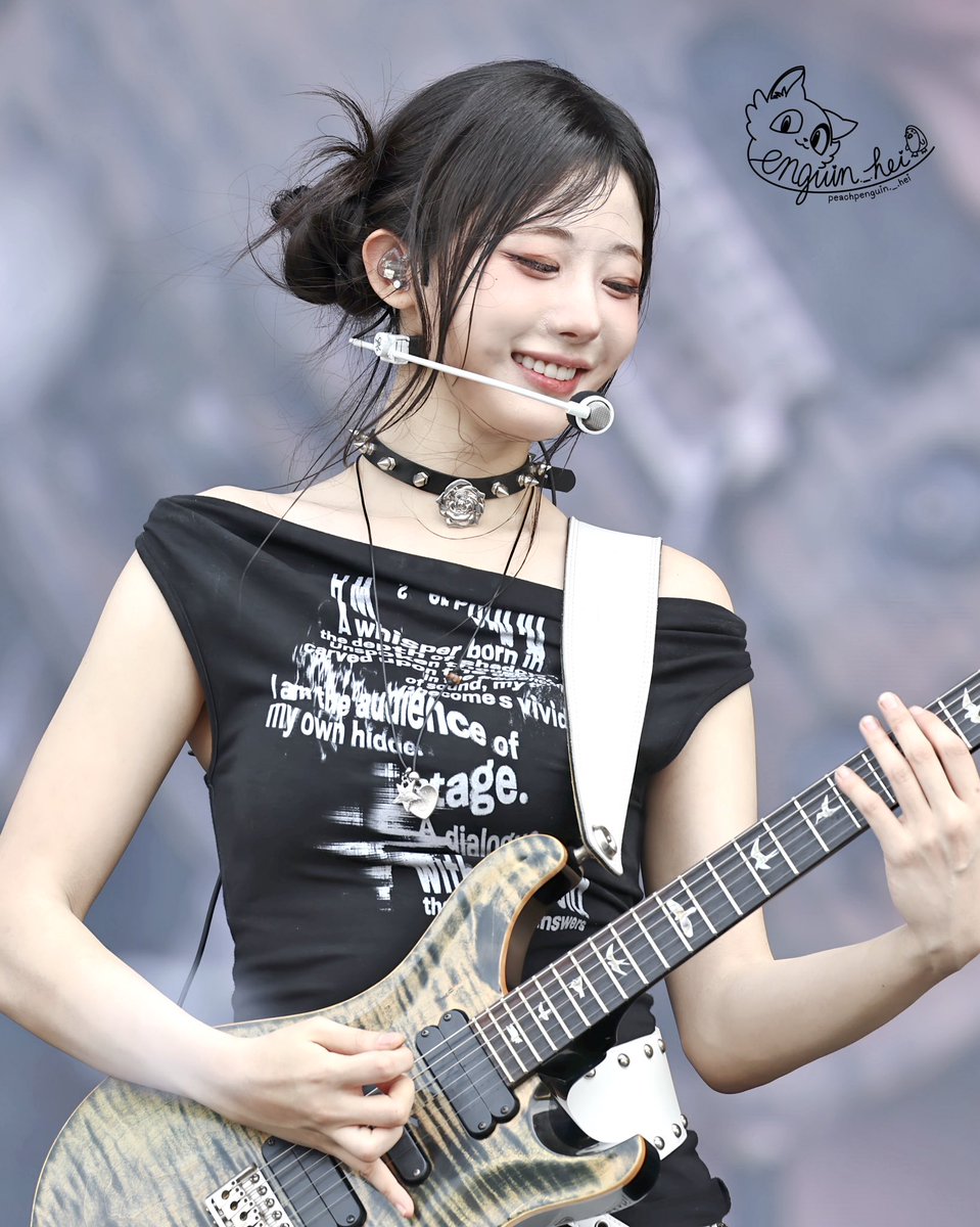 HeiHei8811's tweet photo. QWER

20260731 Incheon Pentaport Rock Festival 

Hina 🩵🐱
@hapycb 

#qwer #장나영 #hina #히나 #ひな https://t.co/vaMYyBxz6W