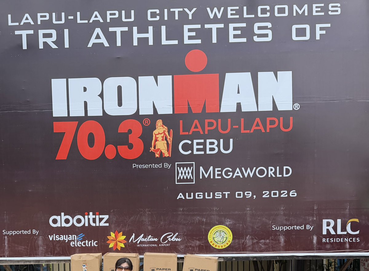 bluemaple0122's tweet photo. IRONMAN
かなり波が高いのにみんな早くてびっくり https://t.co/A4Kix4ddpx