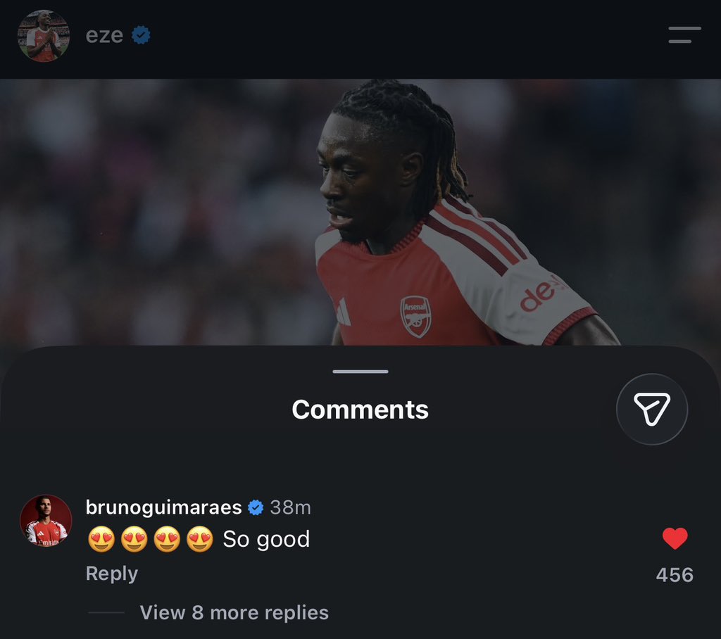 OnlyWilo_'s tweet photo. the fact that Guimaraes commented on every player's post is so adorable https://t.co/WRVw4ZiRpn