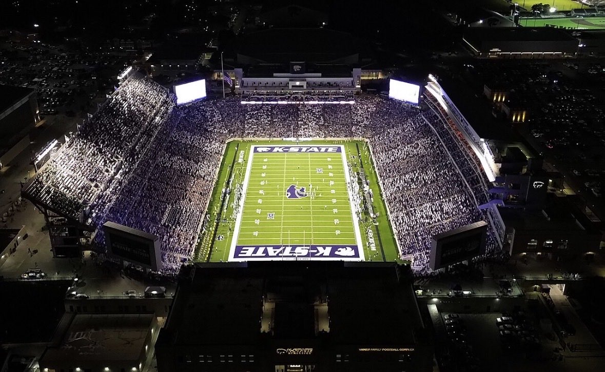 BenjaminDoole's tweet photo. Blessed to be working with Kansas State Football Recruiting this season #EMAW https://t.co/MJbGxsP2NG
