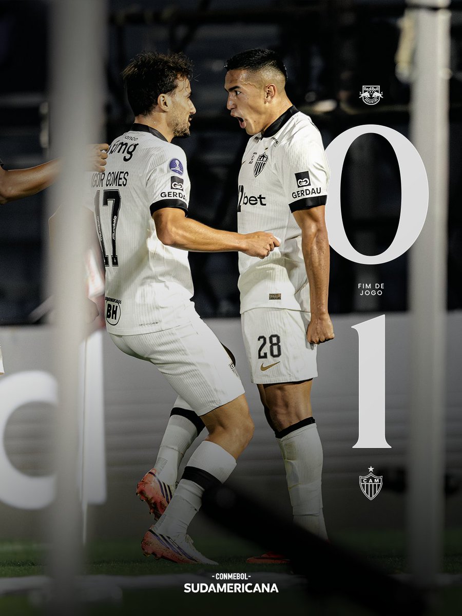 Atletico's tweet photo. ⚫️⚪️  FIIIIIIIIIIIM DE JOGO: RED BULL BRAGANTINO 0 x 1 ATLÉTICO! 🐔

O GALO VENCE FORA DE CASA E LARGA NA FRENTE NA DISPUTA PELA VAGA NAS QUARTAS DE FINAL DA COPA SUL-AMERICANA! 🔥

⚽ CUELLO MARCOU O GOL ALVINEGRO!

#VamoGalo #RBBxCAM 🏴🏳️ https://t.co/555Yb6hlu6