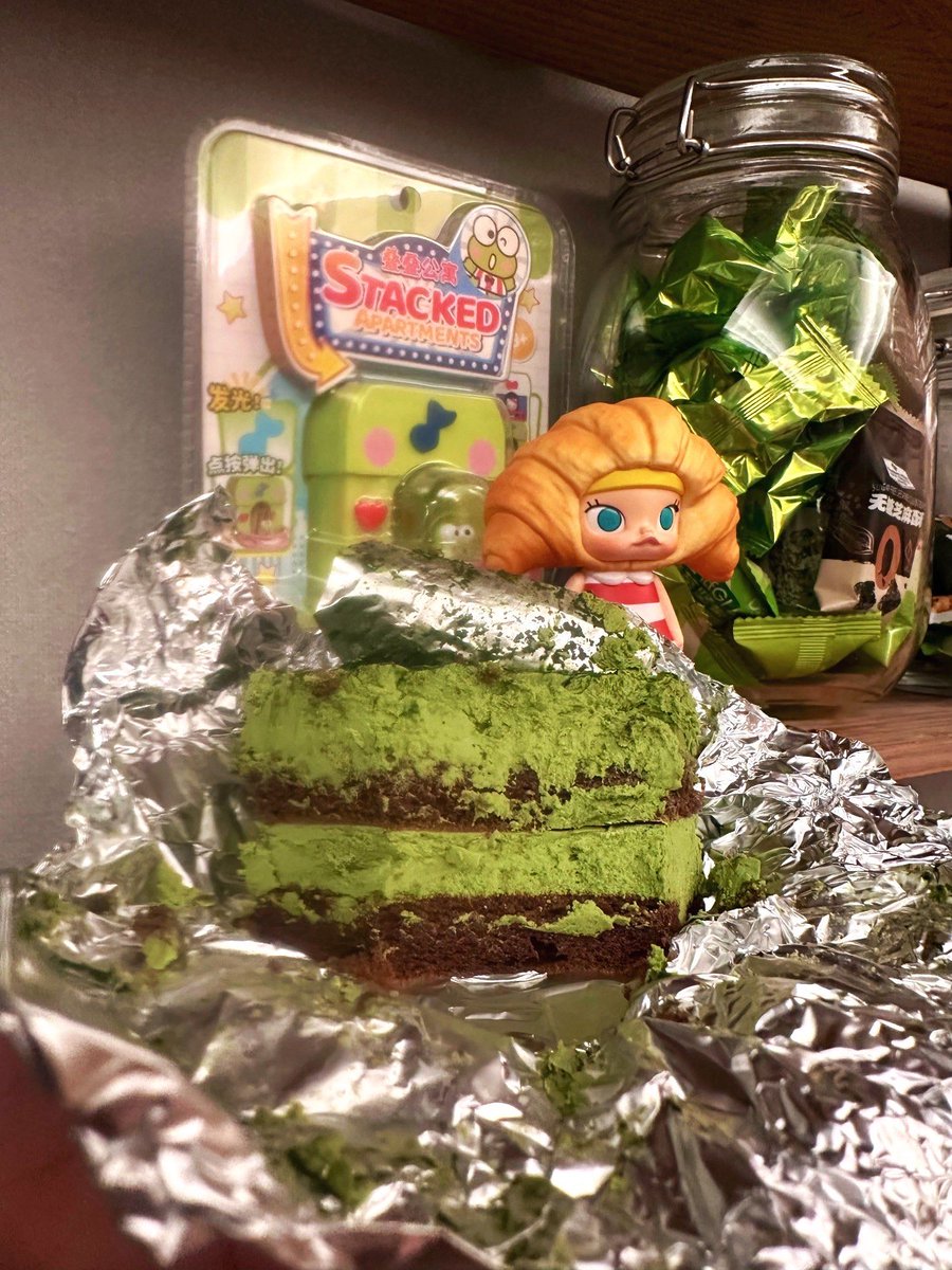 LifeRocksX's tweet photo. Sharing my new favorite crispy matcha cookies with you!  Freshly baked, slightly sweet, and totally addictive—grab a pack and share the joy with your squad~ #SnackTime #MatchaLove， https://t.co/jxoaAOAaq9