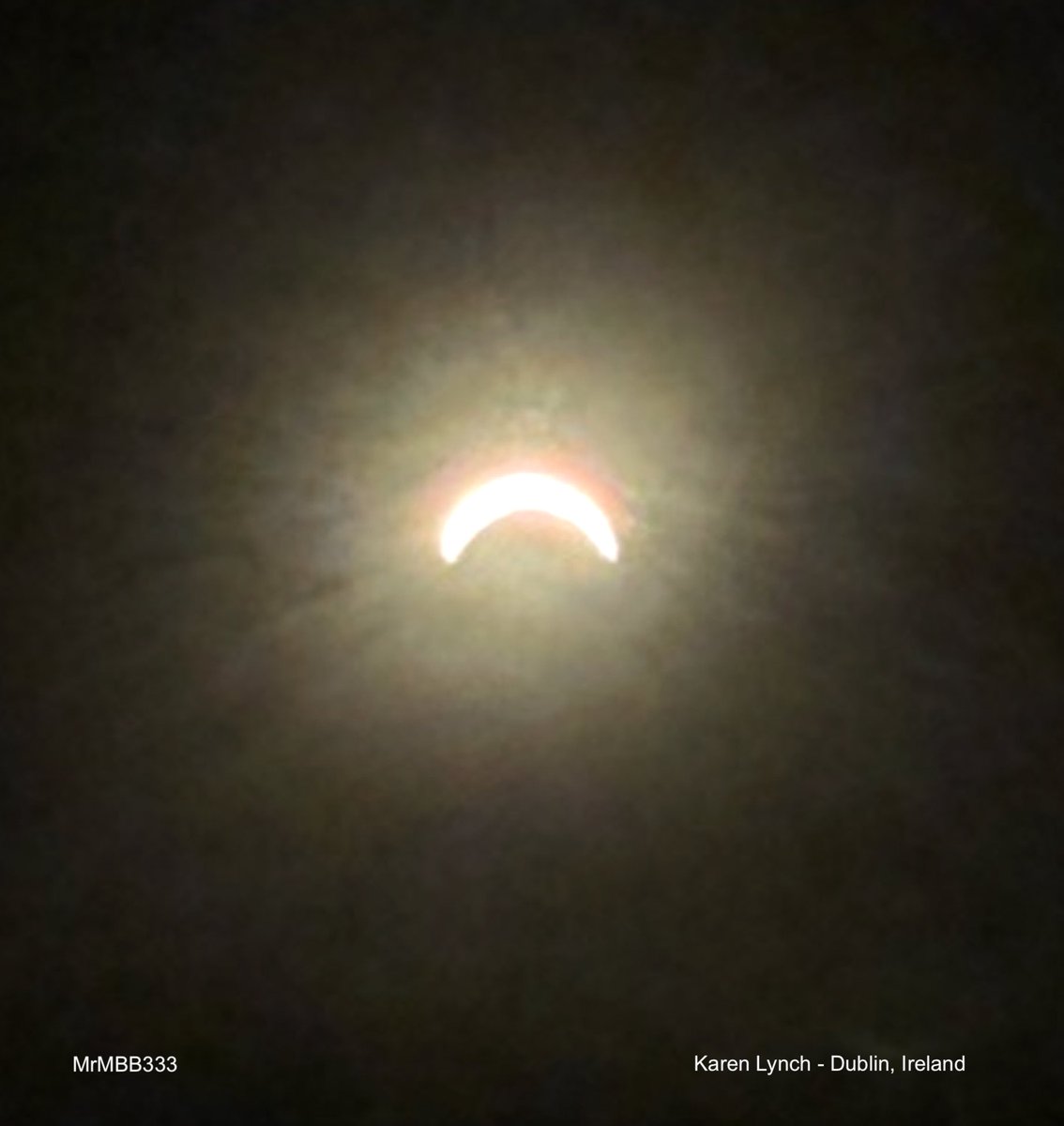 MrMBB333's tweet photo. ECLIPSE CAPTURED THROUGH THE CLOUDS OVER DUBLIN, IRELAND 🌘

What an incredible view from Dublin today…

Even through the thick cloud cover, the partial solar eclipse managed to break through just enough for this shot.

👇 Did you catch the eclipse from where you are? Drop your location and share your photos in the comments.

📸 Karen Lynch — Dublin, Ireland via MrMBB333

#MrMBB333 #SolarEclipse #Ireland #Dublin