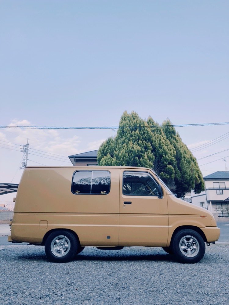 4zu2san's tweet photo. #これを見た人は真横の画像を貼れ https://t.co/Y1VxzXUL7I