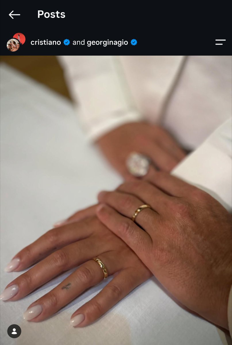 OvONiles's tweet photo. Who's responsible for this unprofessional, disgusting re-edit of @Cristiano's wedding post?

@DanThomasESPN @ESPNFC @espn https://t.co/uAILoS5xyi