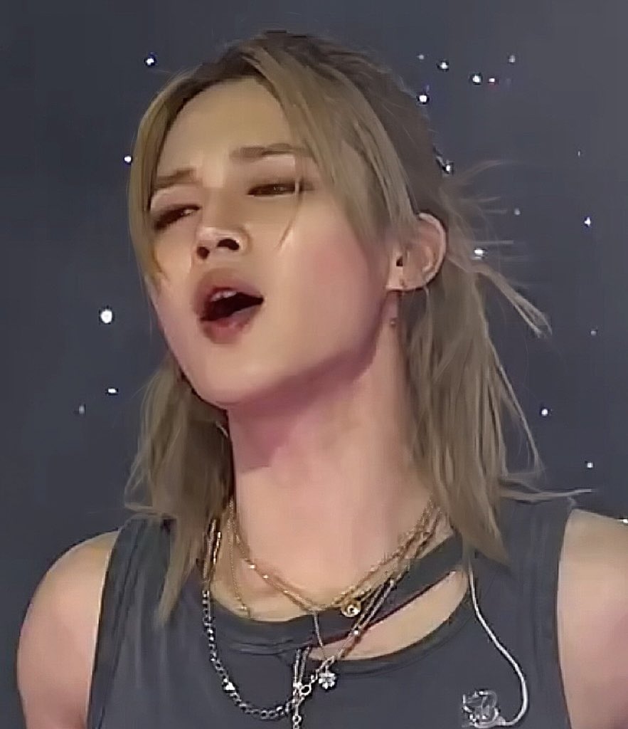 jiminourdiva's tweet photo. A FACE https://t.co/bH8gRJnnbf
