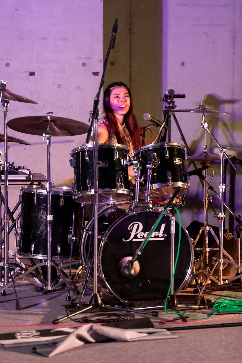 Senri_Fe_92's tweet photo. @HaRU_VM Drum. @ayae_GA_ さん
ドラムって動きつけて撮るん難しい...😇 https://t.co/8qv9MrWMTv